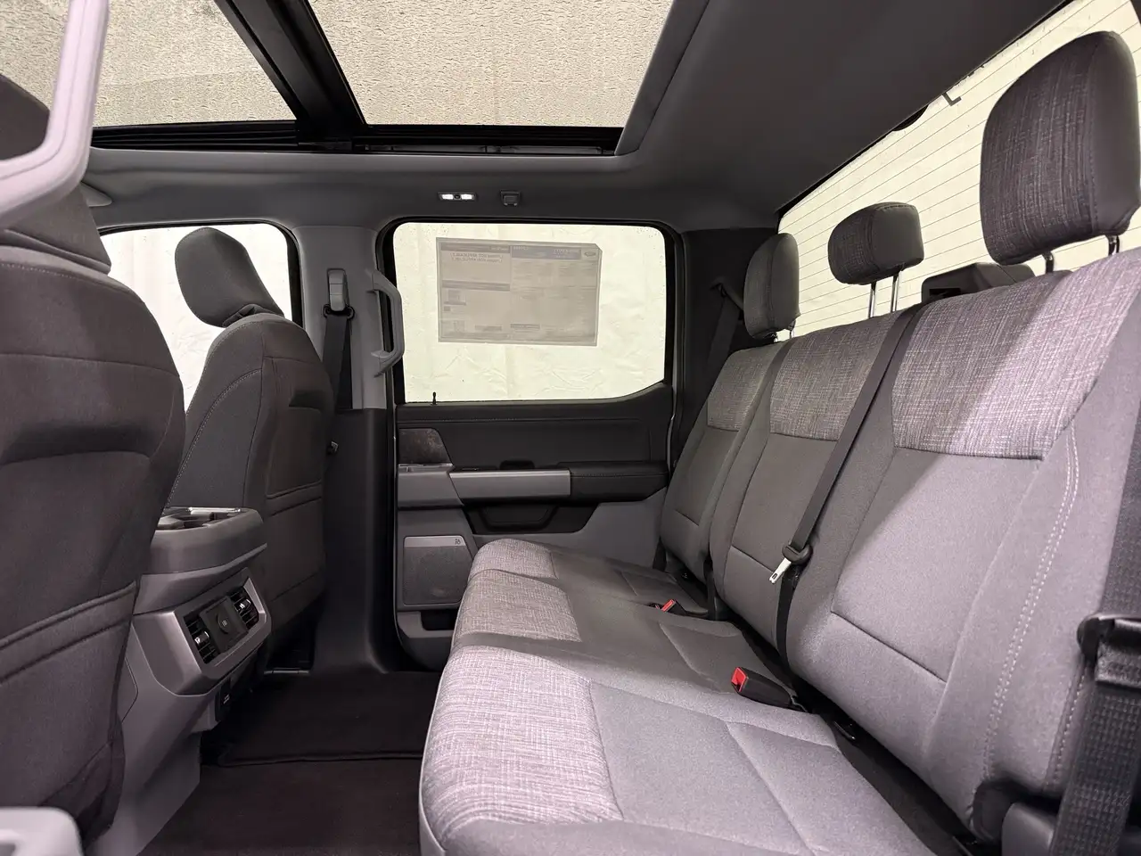 Ford F 350 снимка Ford F 350