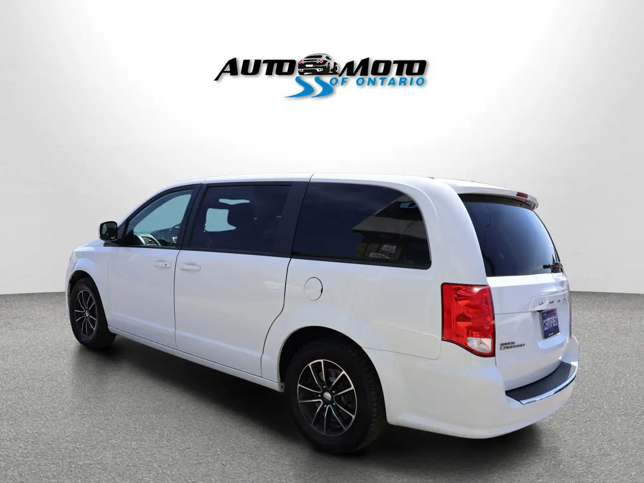 Dodge Grand Caravan снимка Dodge Grand Caravan