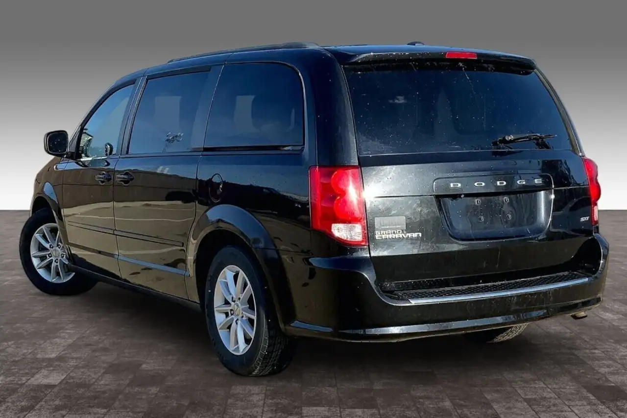 Dodge Grand Caravan снимка Dodge Grand Caravan