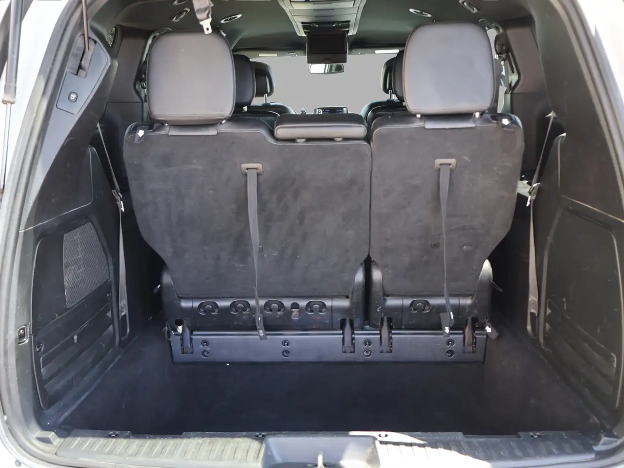 Dodge Grand Caravan снимка Dodge Grand Caravan