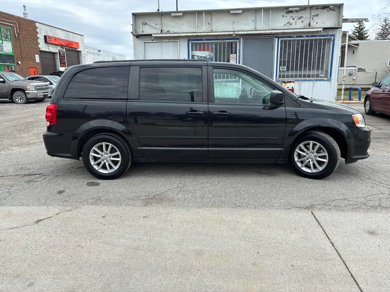 Dodge Grand Caravan снимка Dodge Grand Caravan