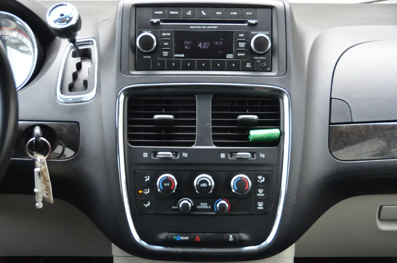 Dodge Grand Caravan fotografie Dodge Grand Caravan