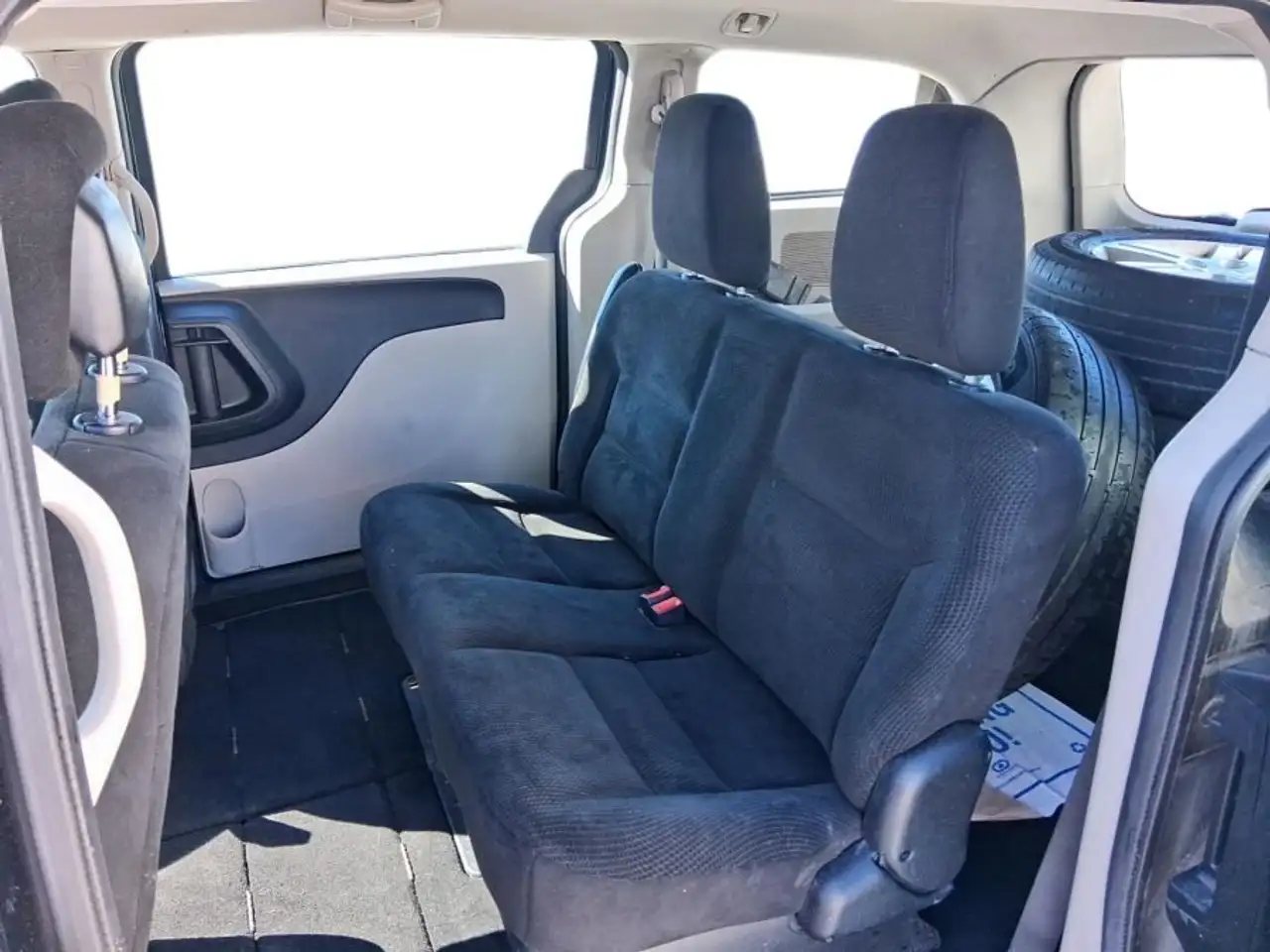 Dodge Grand Caravan снимка Dodge Grand Caravan