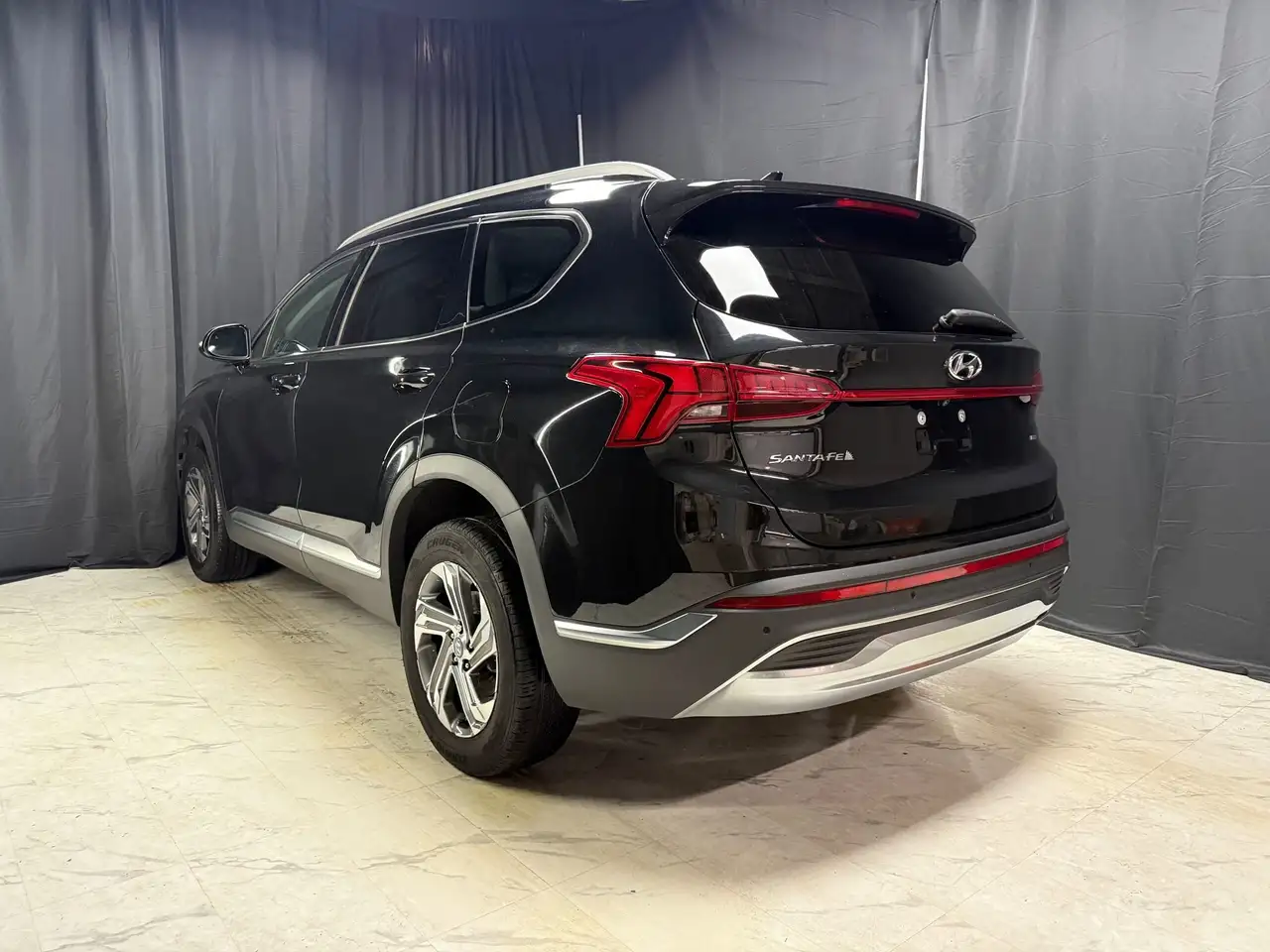 Hyundai SANTA FE снимка Hyundai SANTA FE