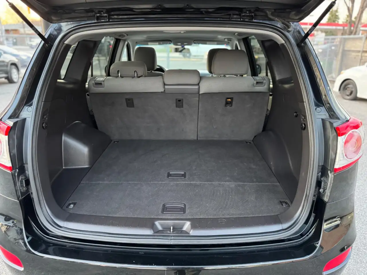 Hyundai SANTA FE снимка Hyundai SANTA FE