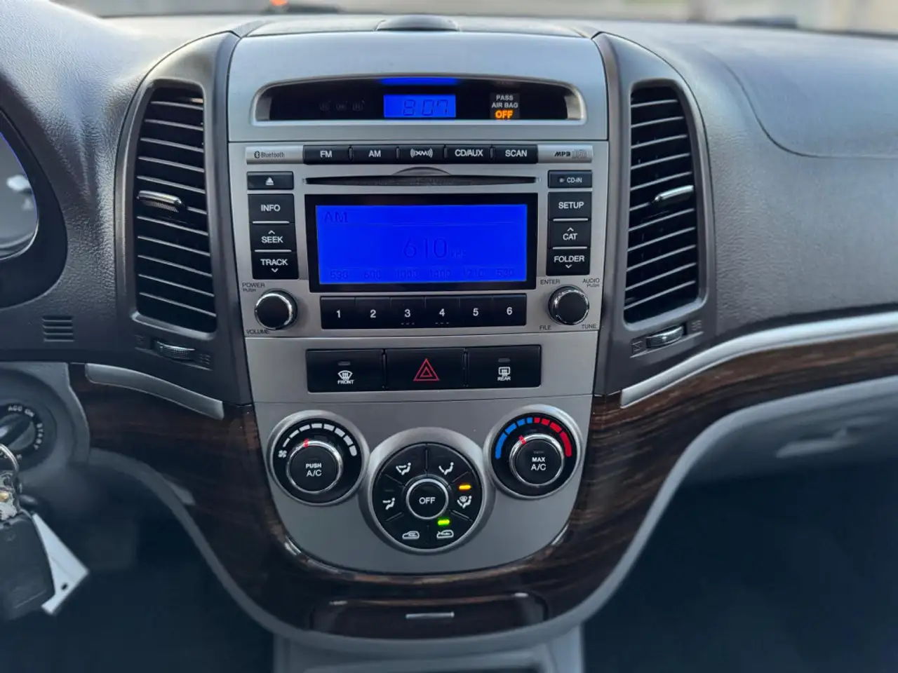 Hyundai SANTA FE снимка Hyundai SANTA FE