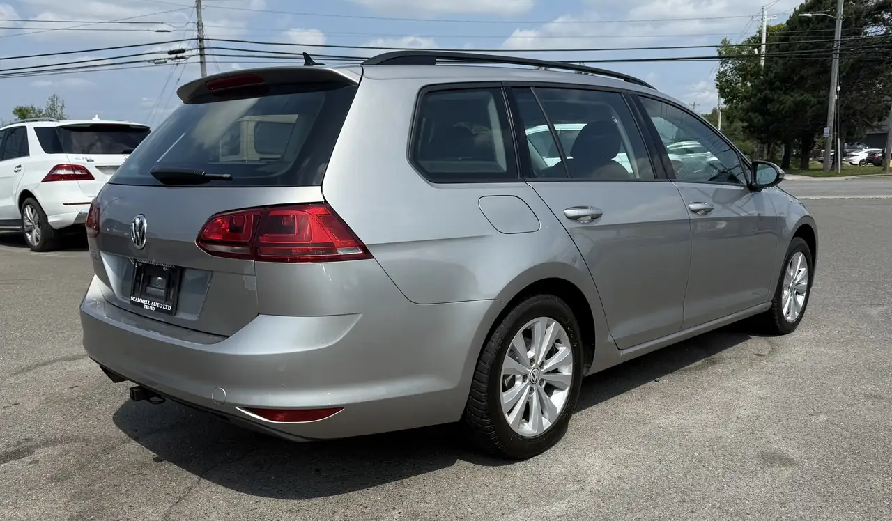 Volkswagen Golf снимка Volkswagen Golf