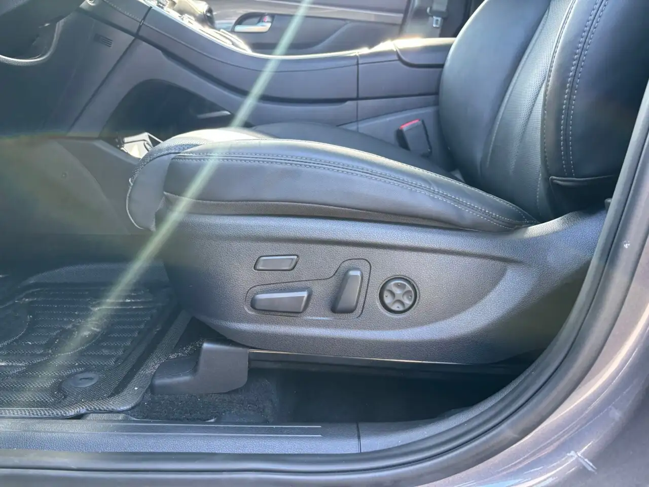 Hyundai SANTA FE снимка Hyundai SANTA FE