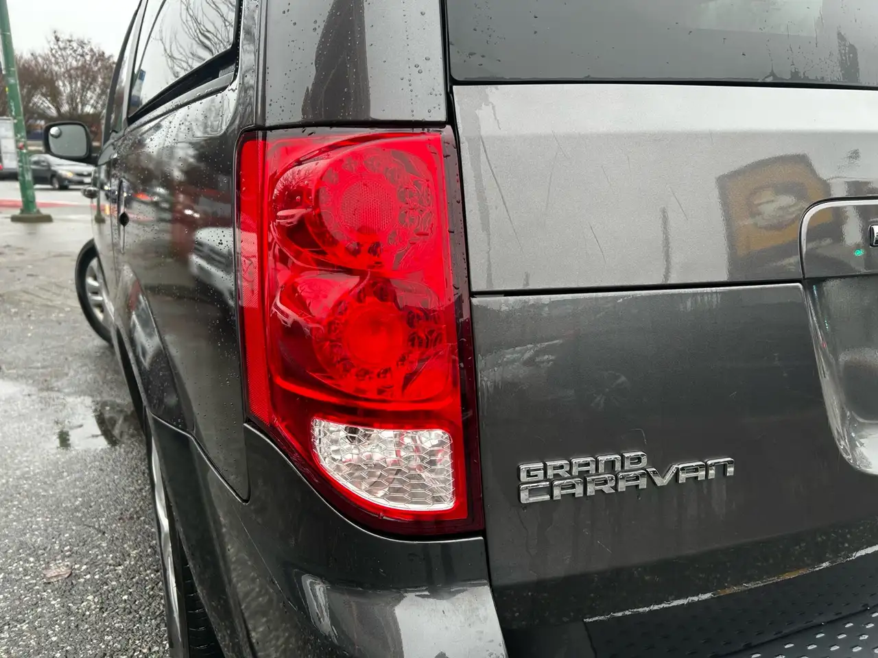 Dodge Grand Caravan снимка Dodge Grand Caravan