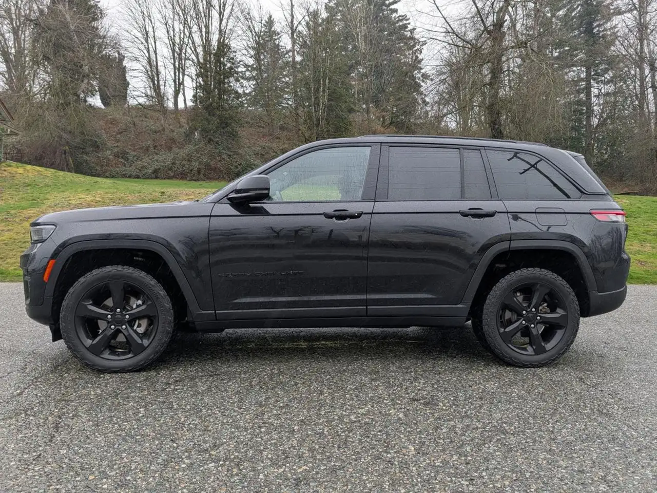 Jeep Grand Cherokee снимка Jeep Grand Cherokee