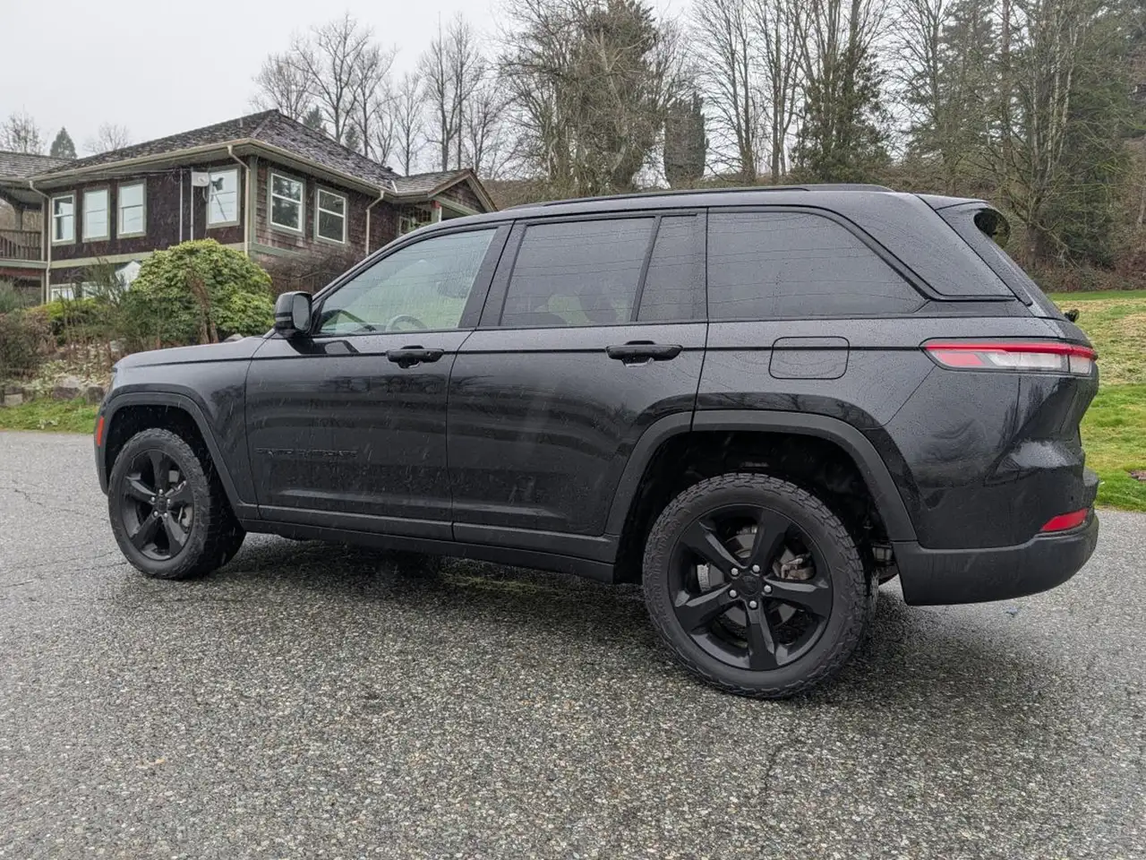 Jeep Grand Cherokee снимка Jeep Grand Cherokee