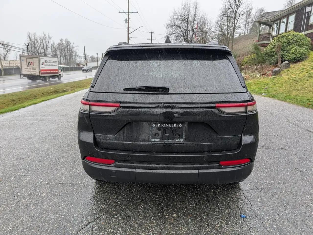 Jeep Grand Cherokee снимка Jeep Grand Cherokee