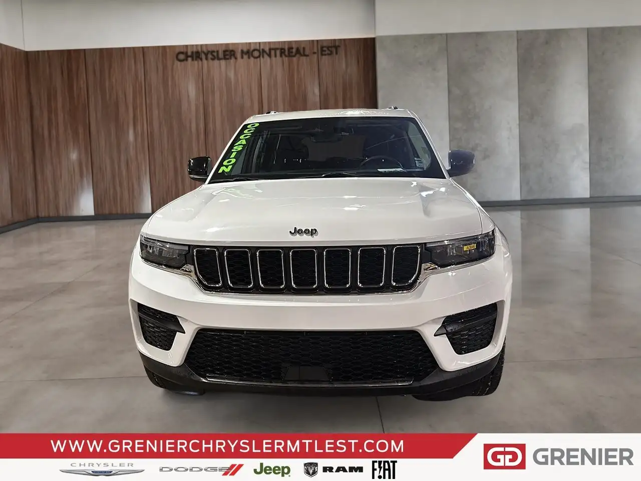 Jeep Grand Cherokee снимка Jeep Grand Cherokee
