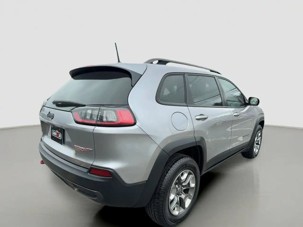 Jeep Cherokee снимка Jeep Cherokee