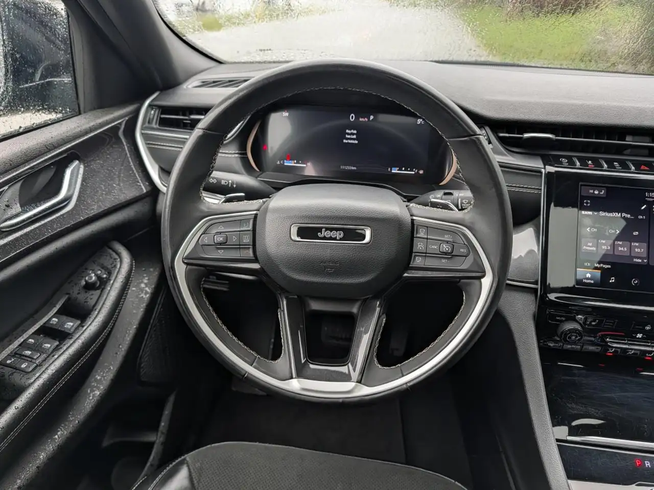 Jeep Grand Cherokee снимка Jeep Grand Cherokee