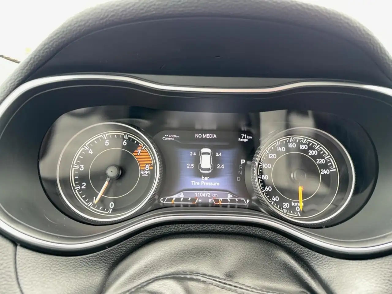 Jeep Cherokee снимка Jeep Cherokee