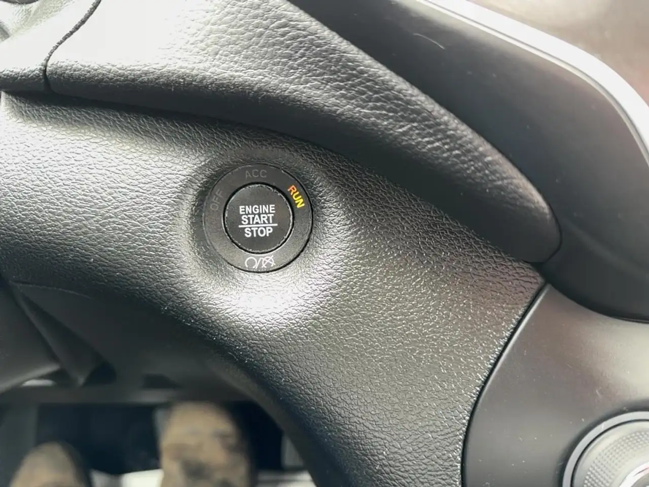 Jeep Cherokee снимка Jeep Cherokee