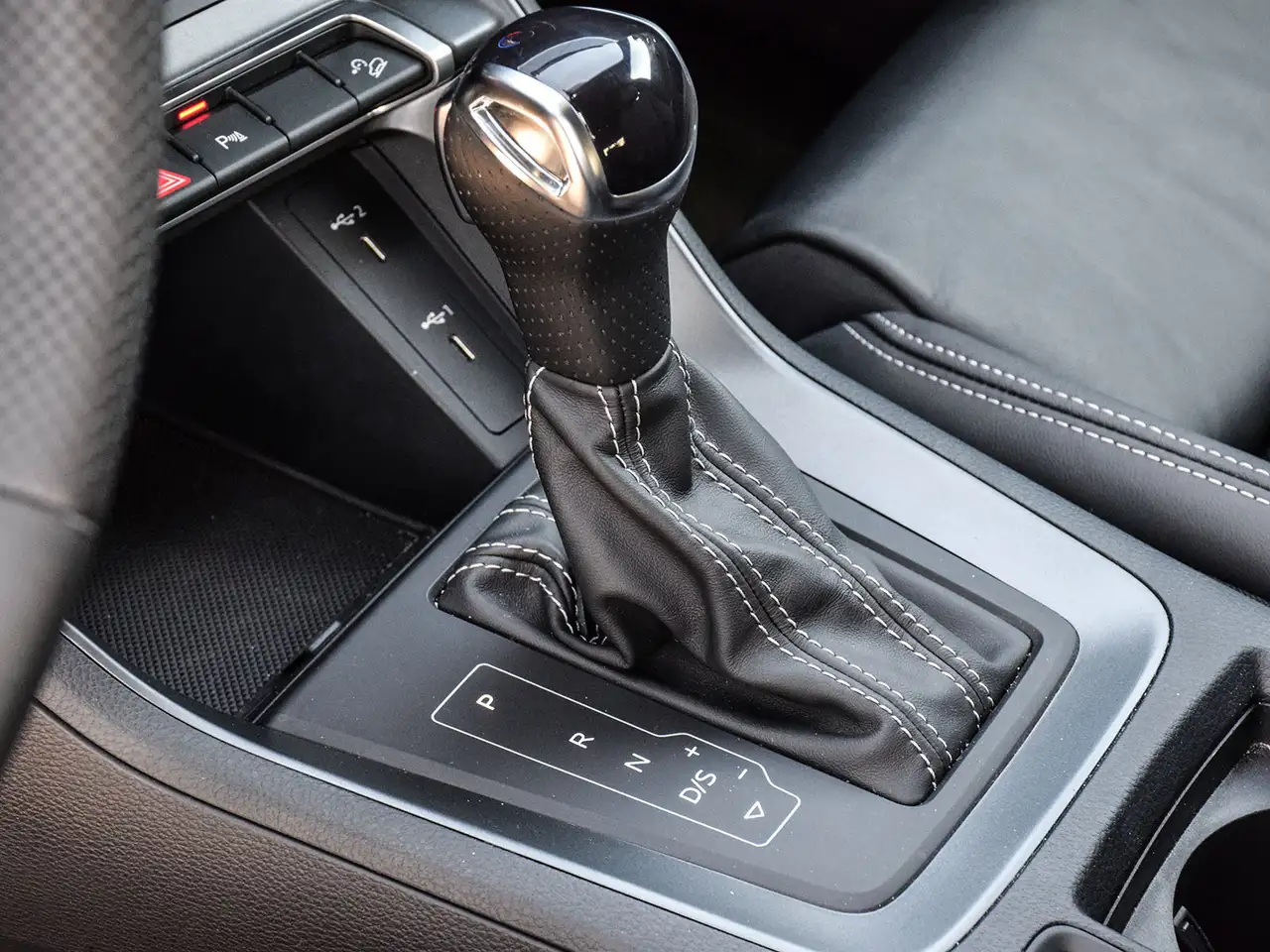 Audi Q3 снимка Audi Q3