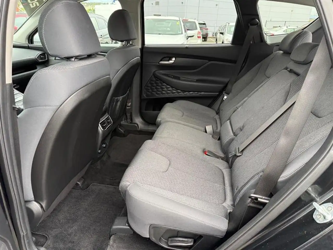 Hyundai SANTA FE снимка Hyundai SANTA FE