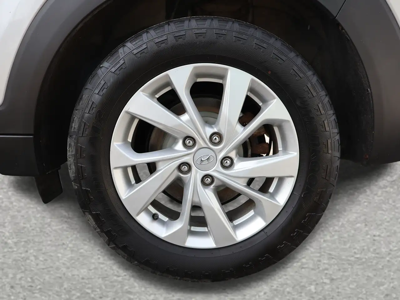 Hyundai TUCSON снимка Hyundai TUCSON