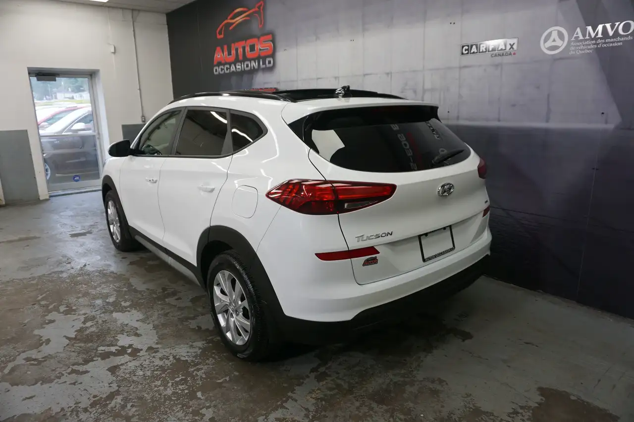 Hyundai TUCSON снимка Hyundai TUCSON