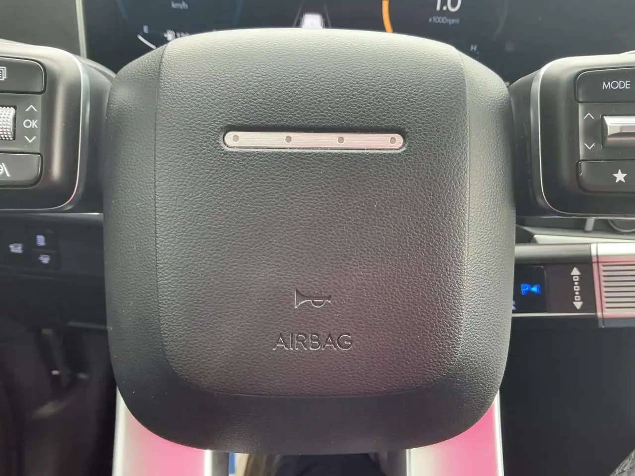 Hyundai SANTA FE снимка Hyundai SANTA FE