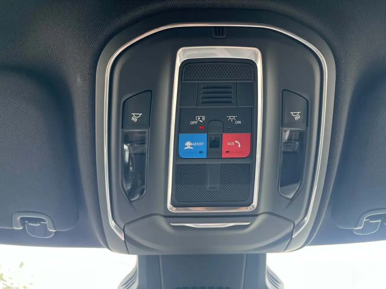 Jeep Cherokee снимка Jeep Cherokee