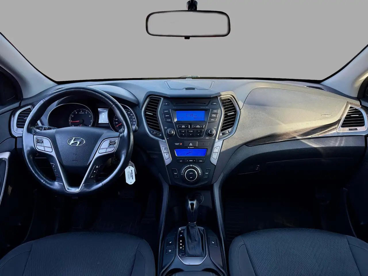 Hyundai SANTA FE снимка Hyundai SANTA FE