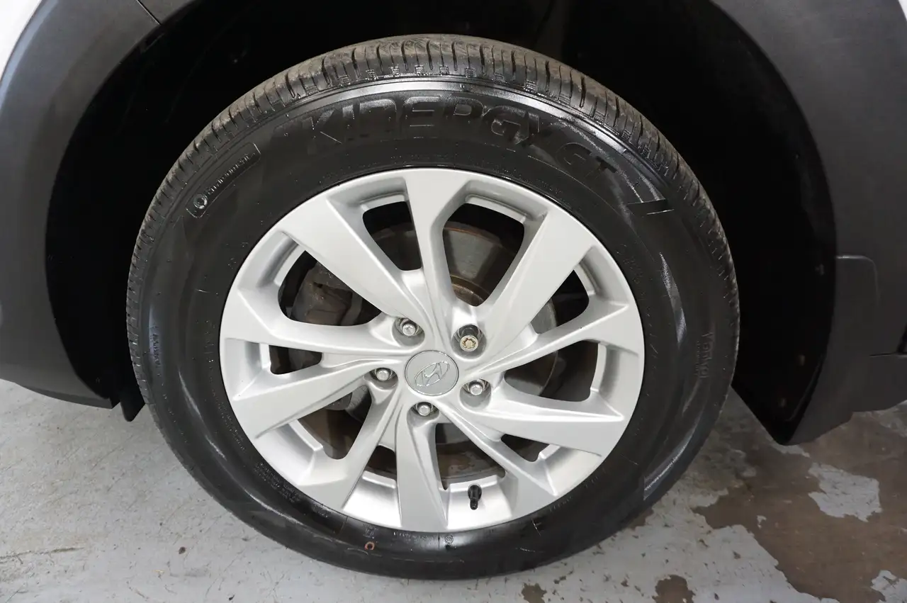 Hyundai TUCSON снимка Hyundai TUCSON