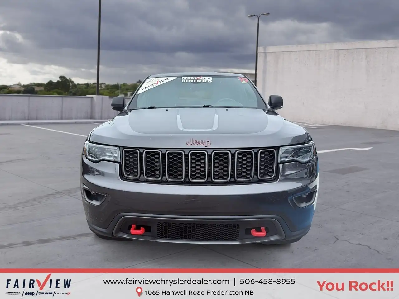 Jeep Grand Cherokee photo Jeep Grand Cherokee