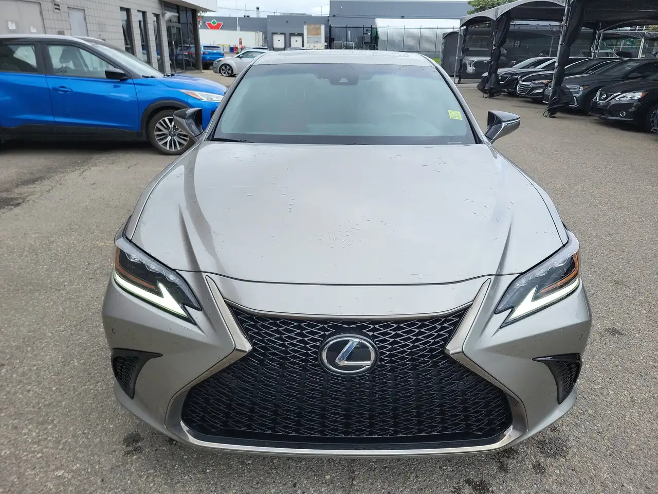 Lexus ES photo Lexus ES