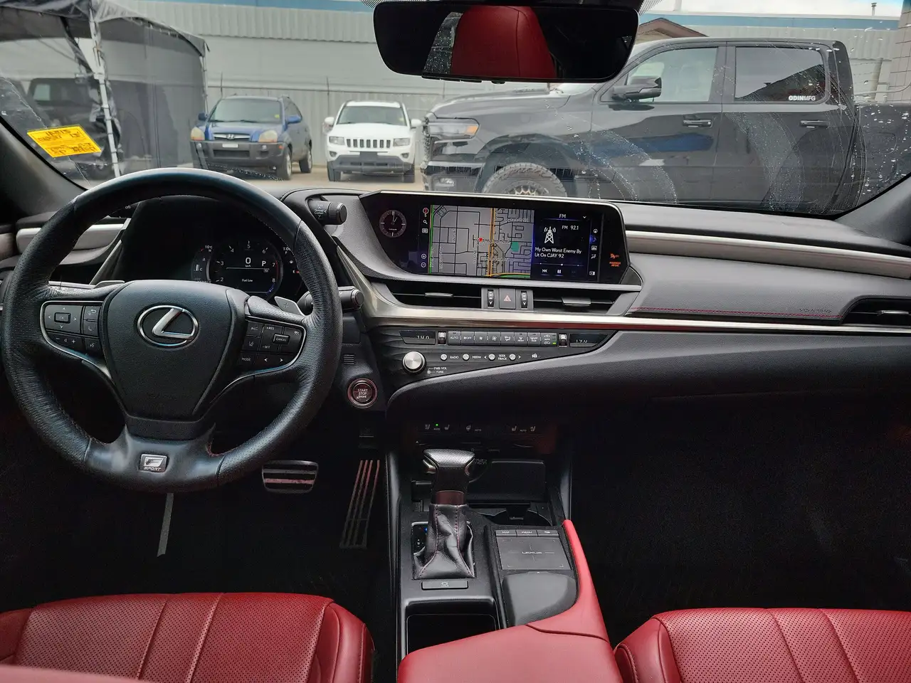 Lexus ES photo Lexus ES