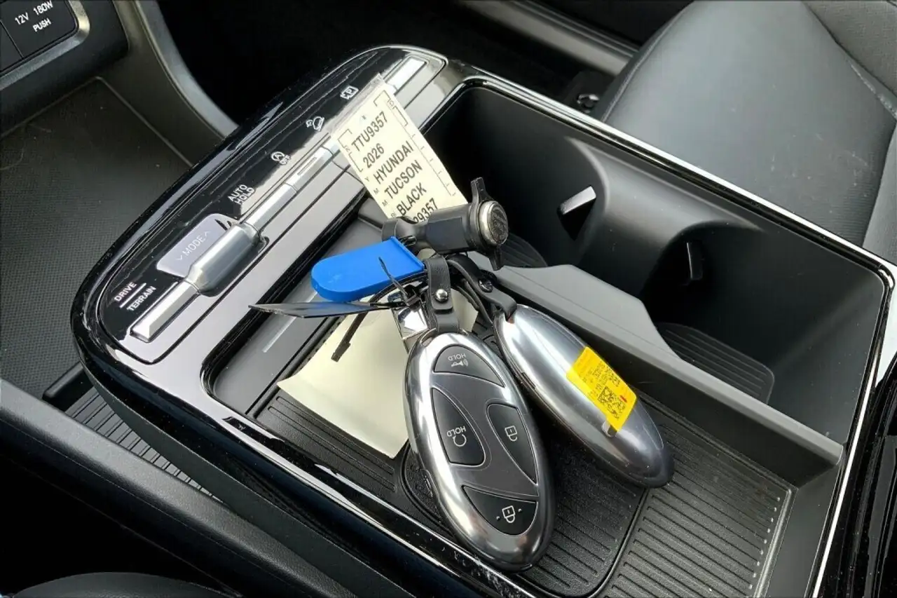 Hyundai TUCSON снимка Hyundai TUCSON