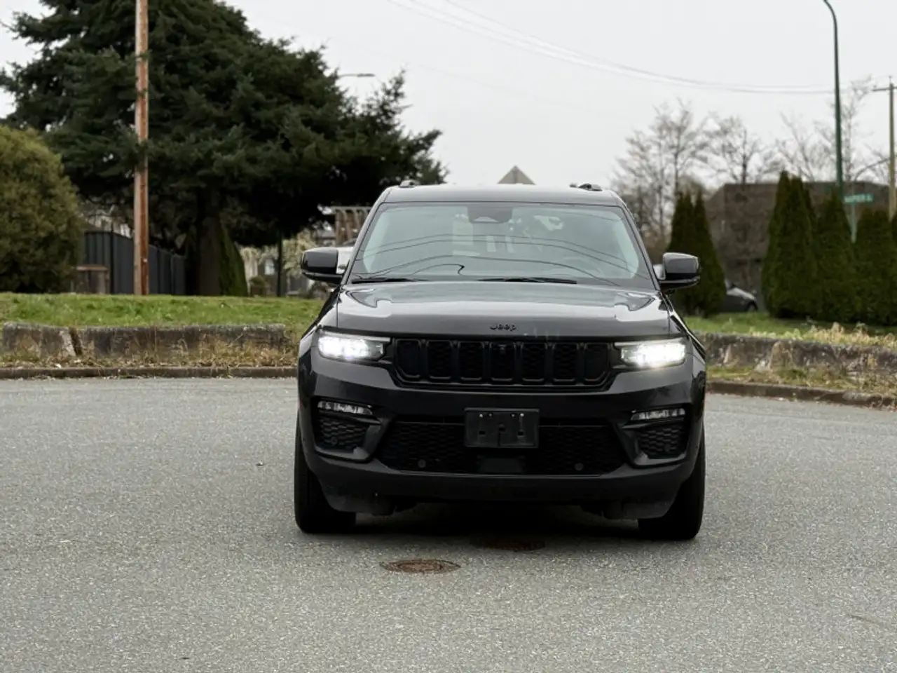 Jeep Grand Cherokee снимка Jeep Grand Cherokee