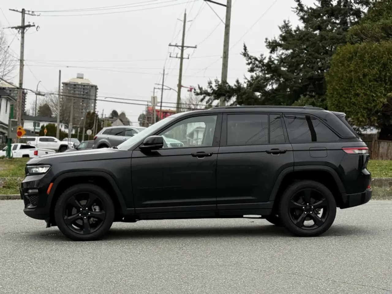 Jeep Grand Cherokee снимка Jeep Grand Cherokee