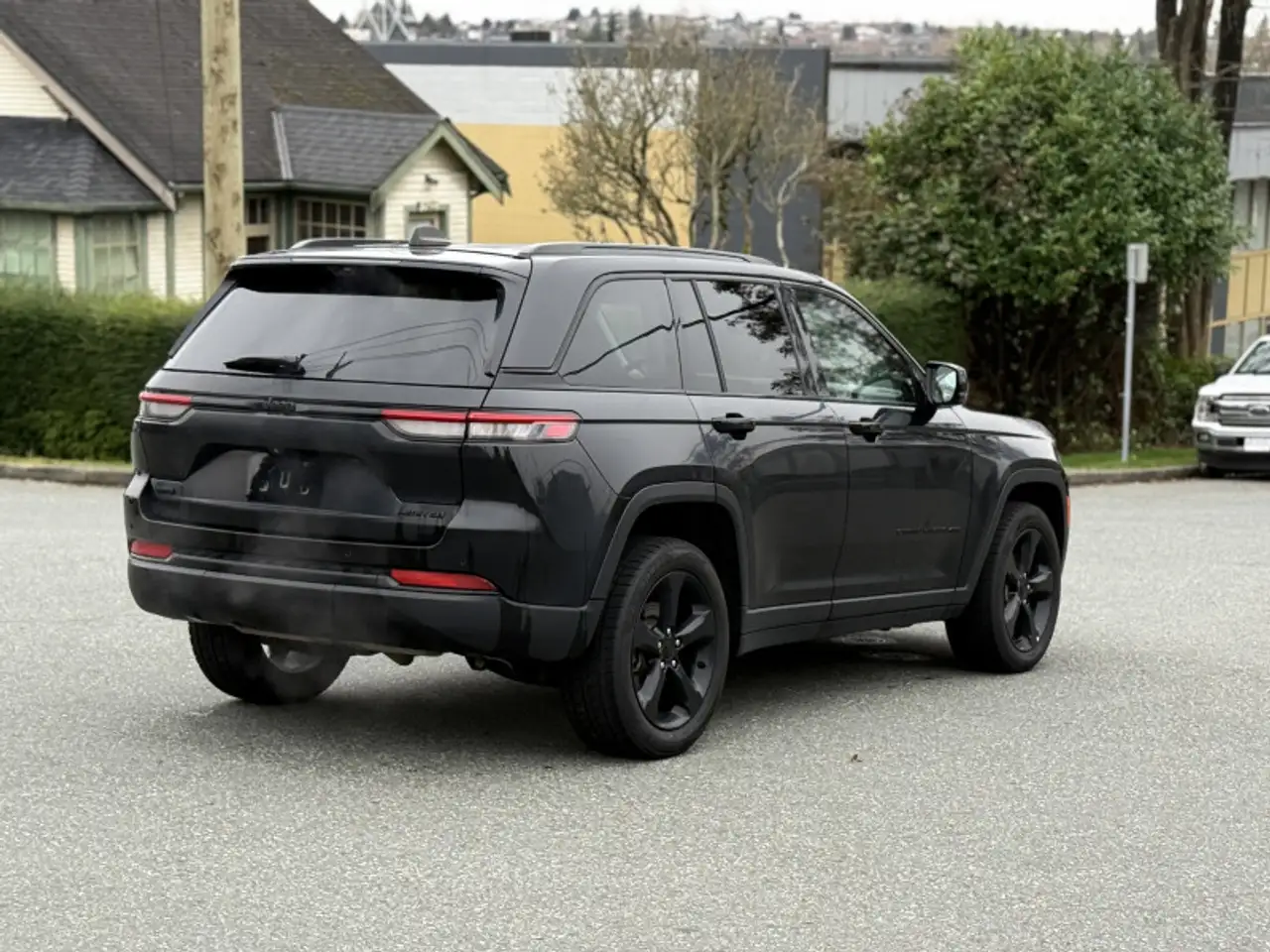 Jeep Grand Cherokee снимка Jeep Grand Cherokee