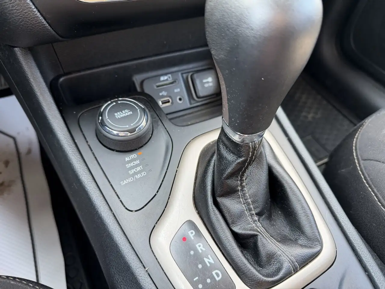 Jeep Cherokee fotografie Jeep Cherokee