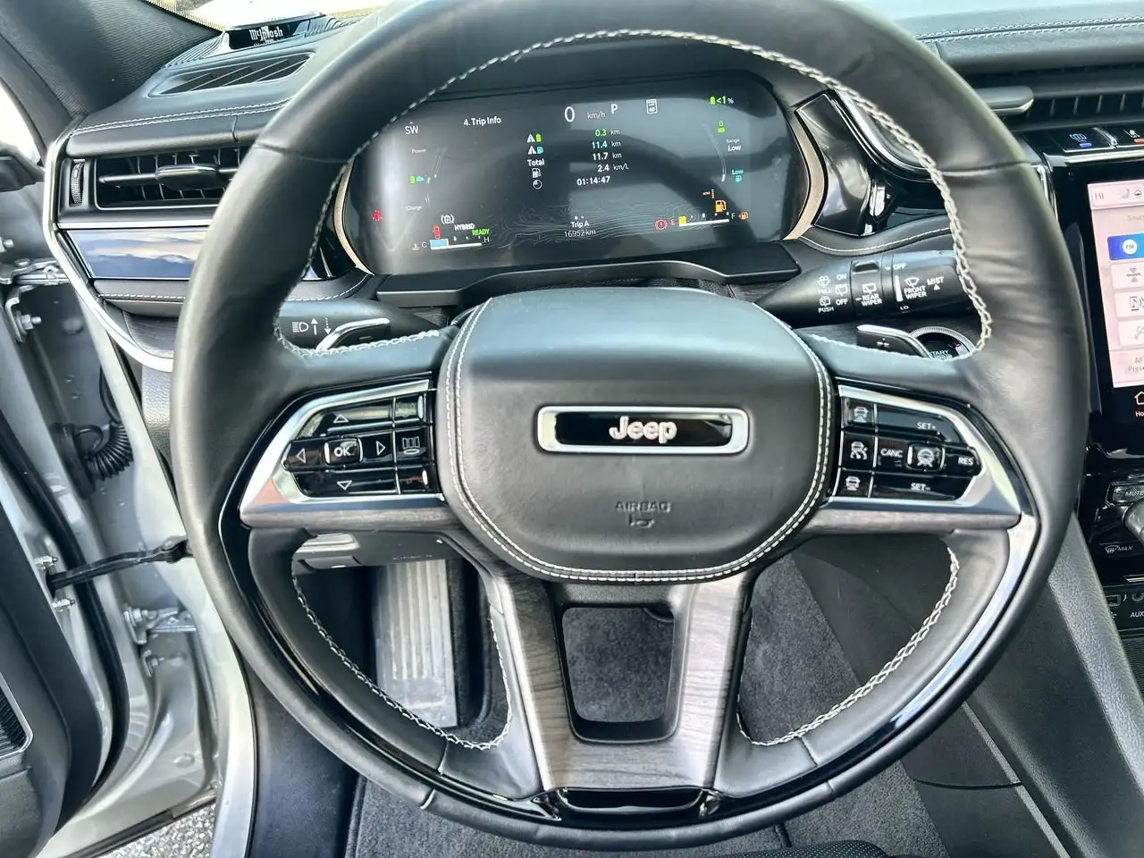 Jeep Grand Cherokee снимка Jeep Grand Cherokee