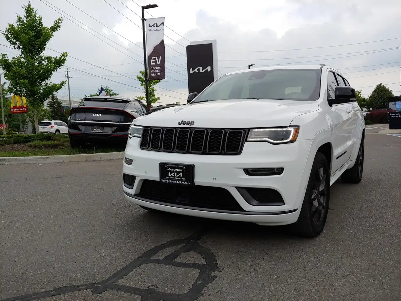 Jeep Grand Cherokee снимка Jeep Grand Cherokee