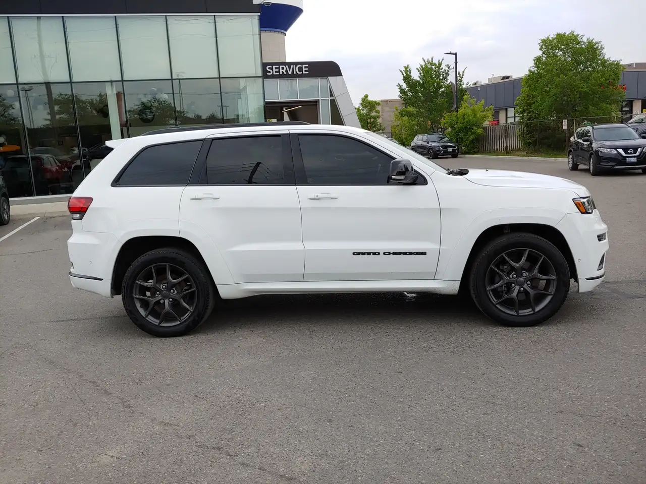 Jeep Grand Cherokee снимка Jeep Grand Cherokee