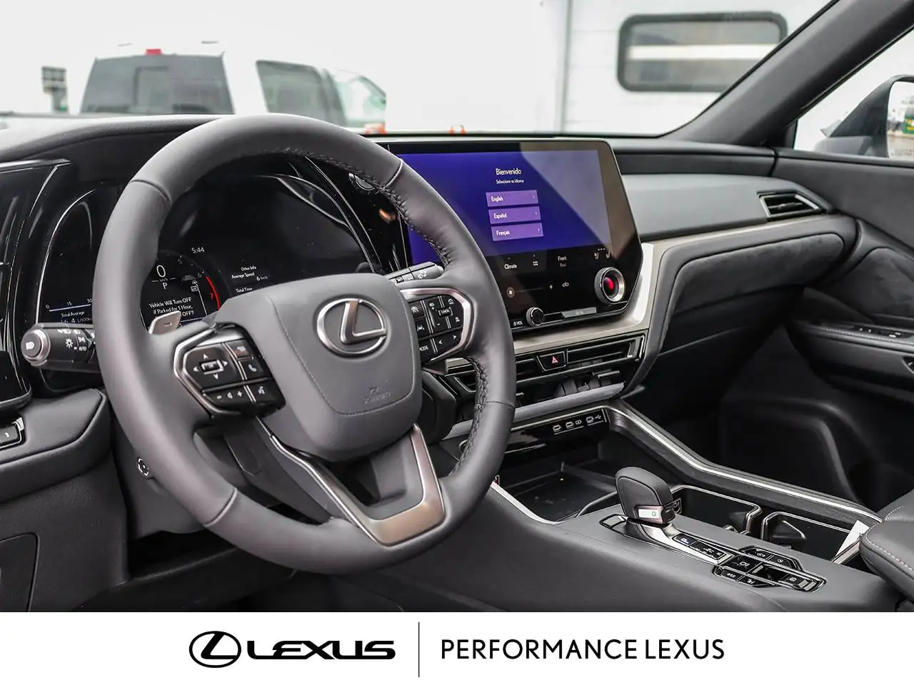 Lexus TX снимка Lexus TX