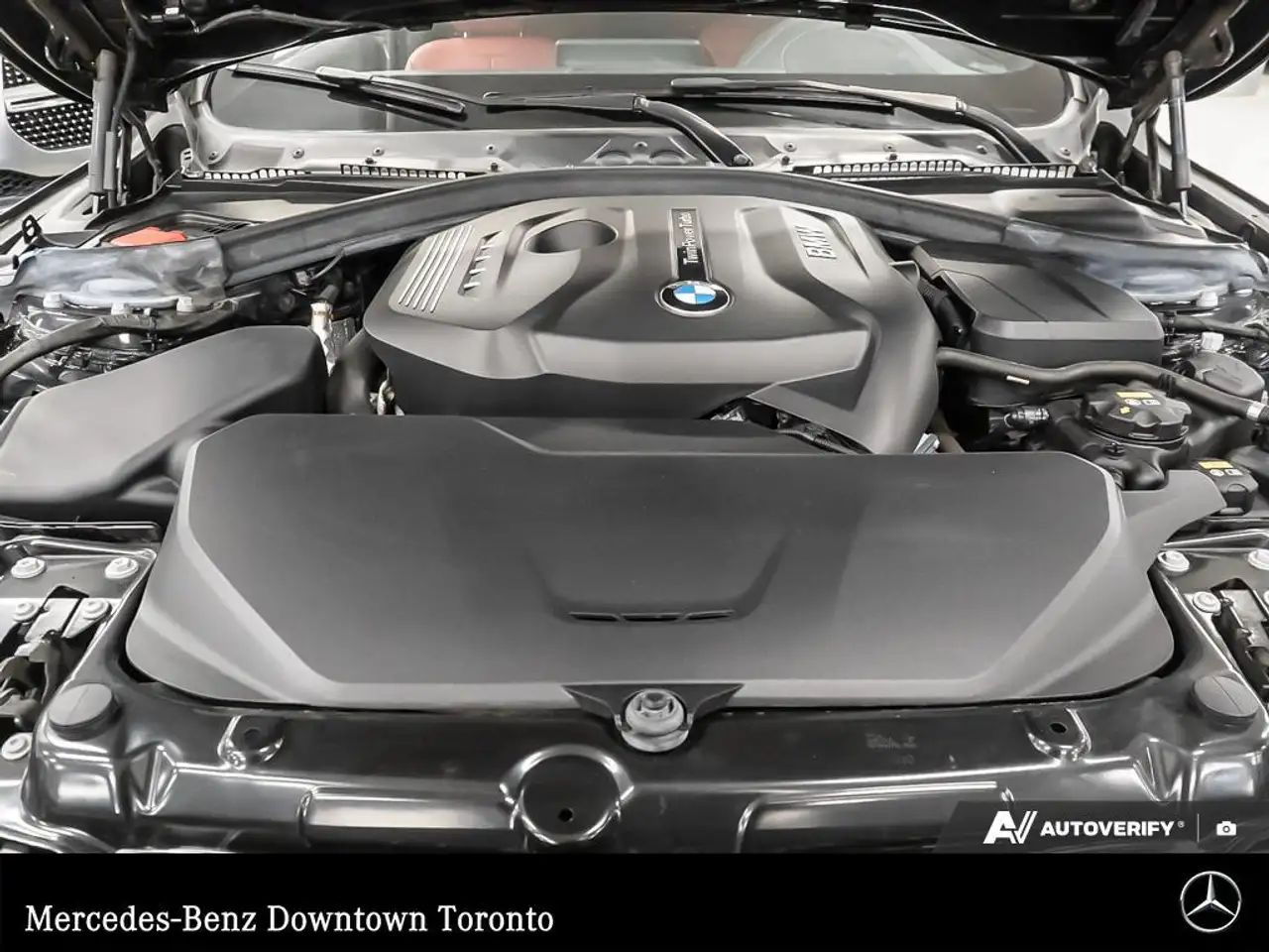 BMW 4 Series снимка BMW 4 Series
