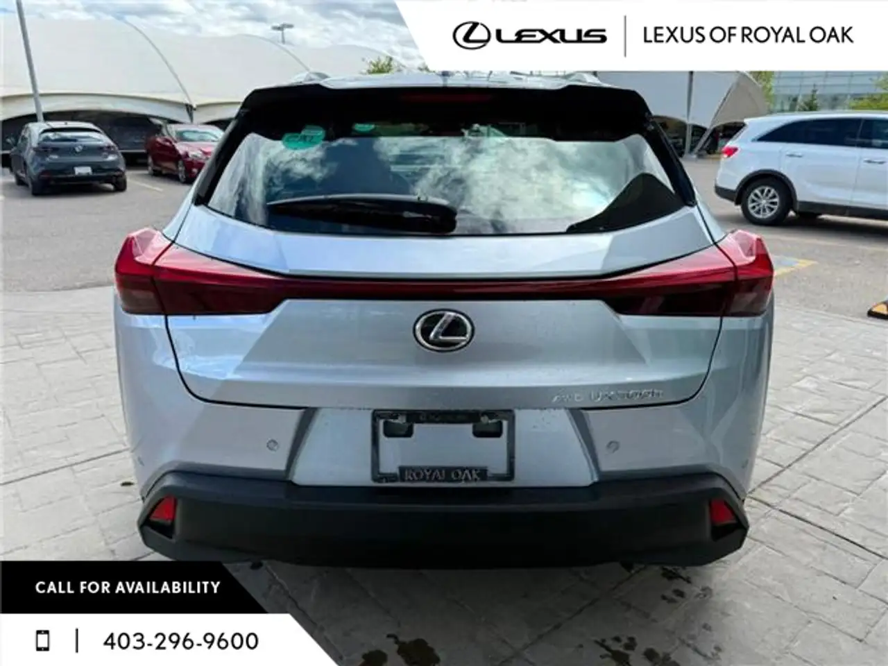 Lexus UX 300h снимка Lexus UX 300h