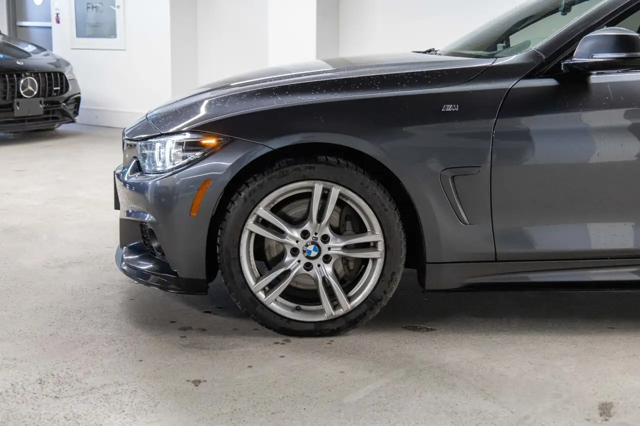 BMW 4 Series снимка BMW 4 Series