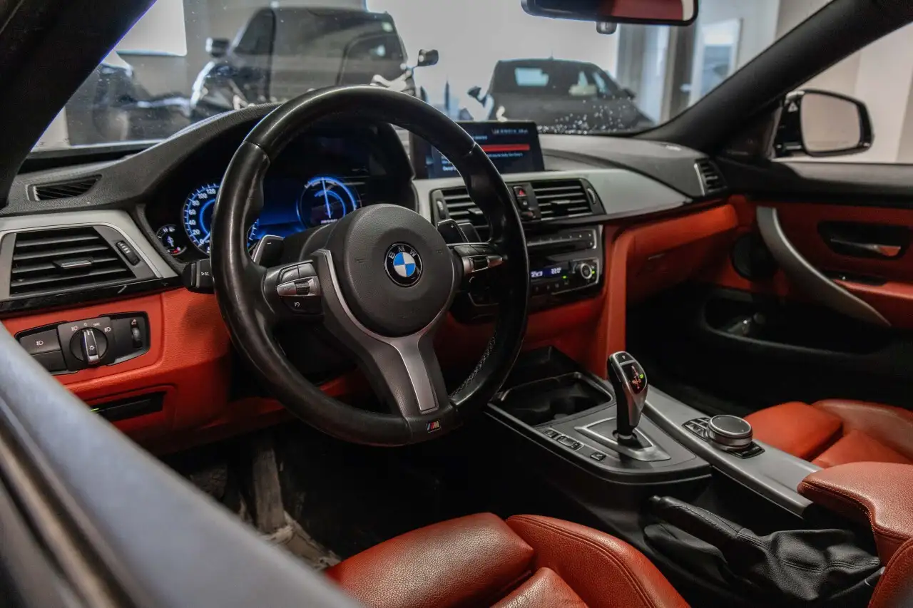 BMW 4 Series снимка BMW 4 Series