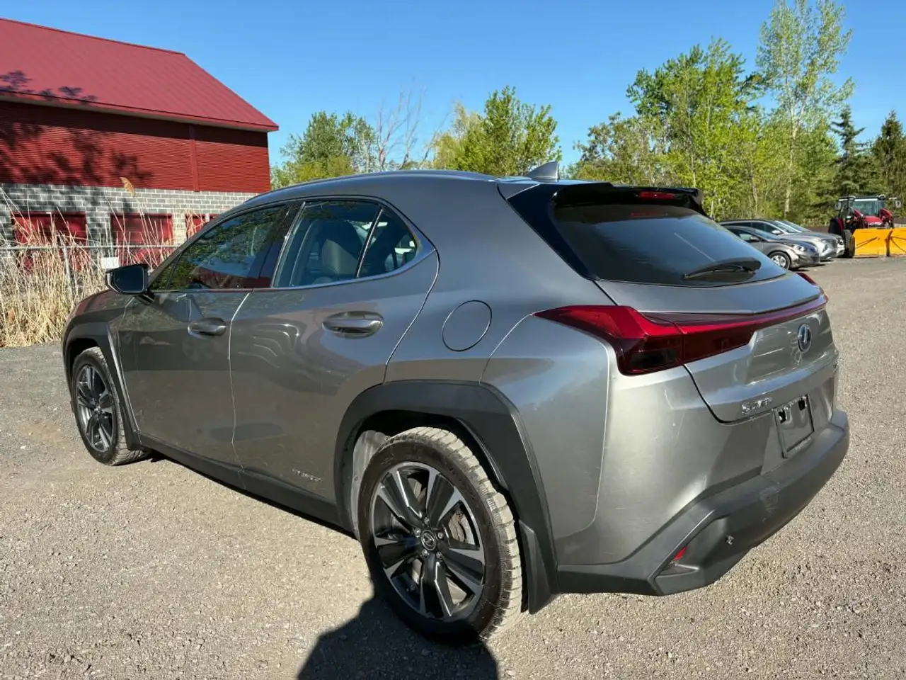 Lexus UX photo Lexus UX