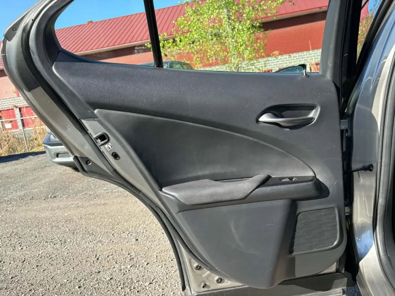 Lexus UX photo Lexus UX