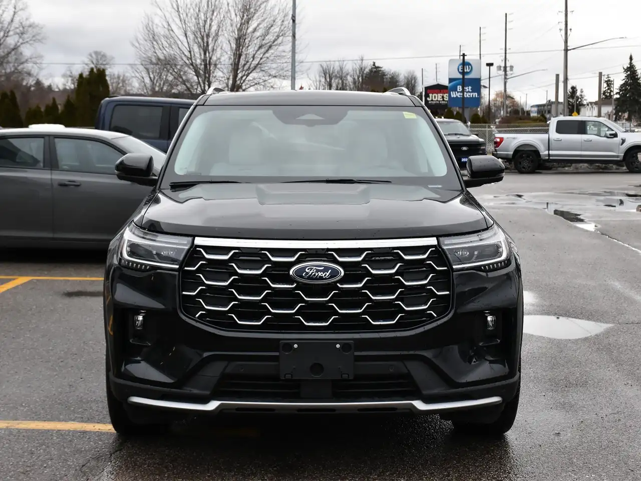Ford Explorer photo Ford Explorer