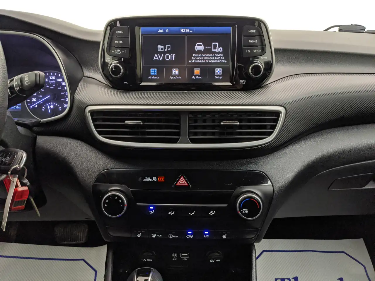 Hyundai TUCSON снимка Hyundai TUCSON