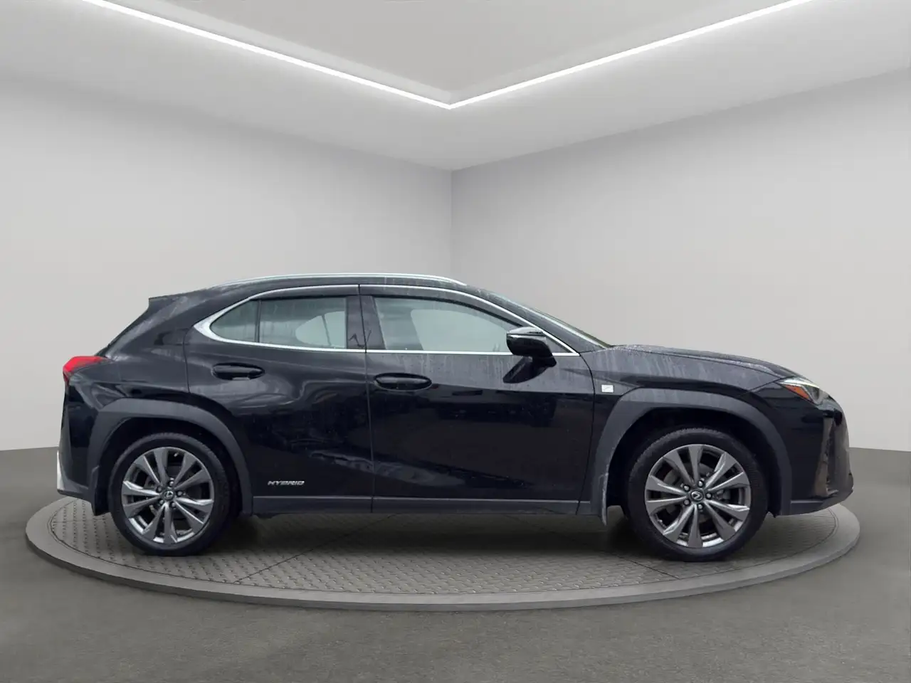 Lexus NX снимка Lexus NX